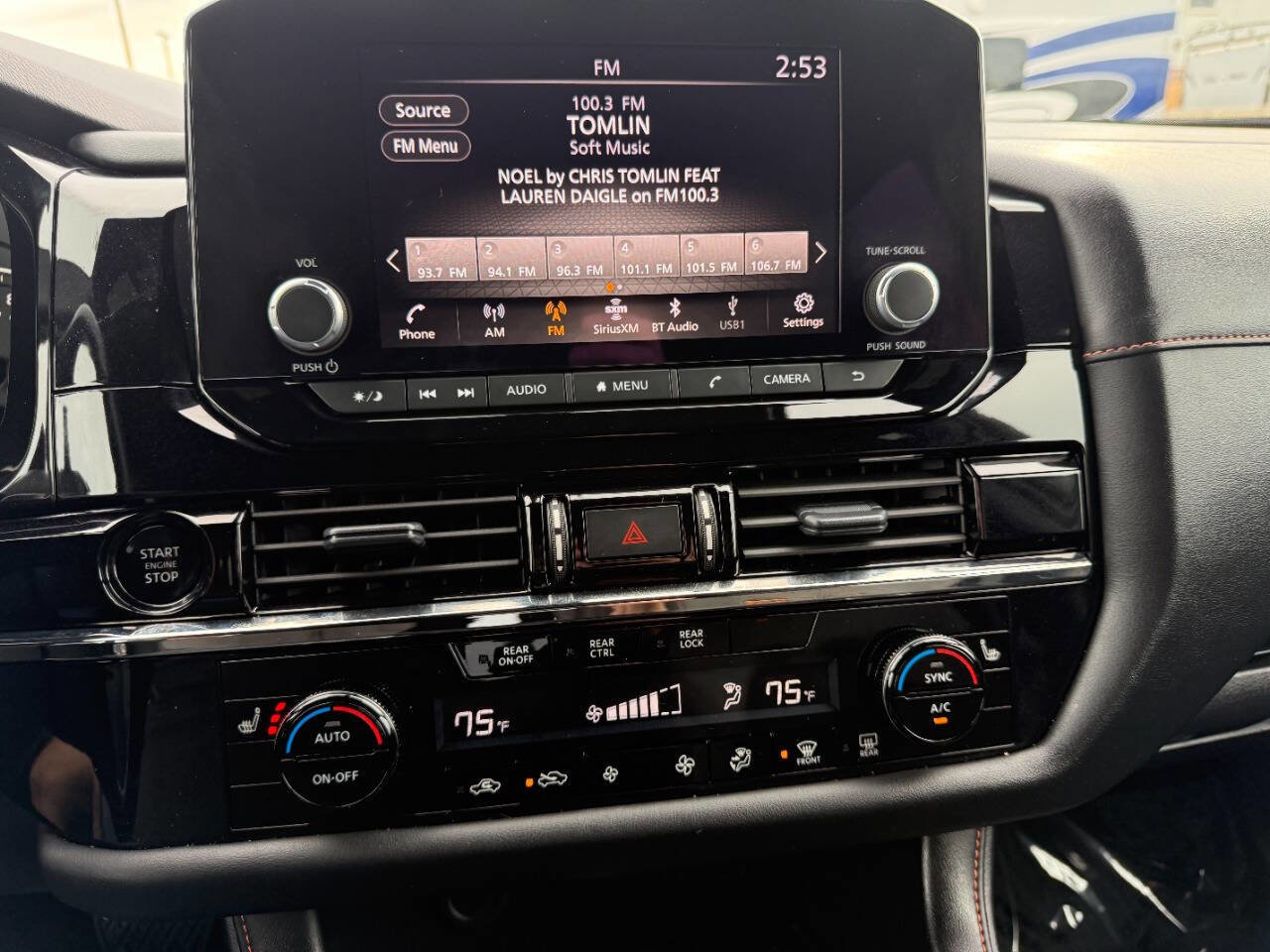 Used 2025 Nissan Pathfinder Rock Creek image 41