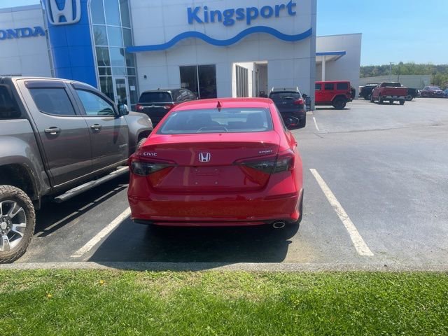 Used 2023 Honda Civic Sport image 5