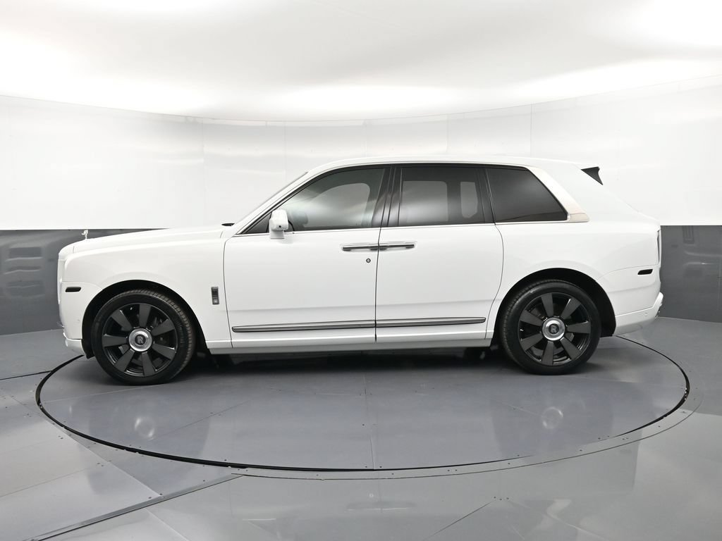 Certified 2019 Rolls-Royce Cullinan AWD/4WD image 2