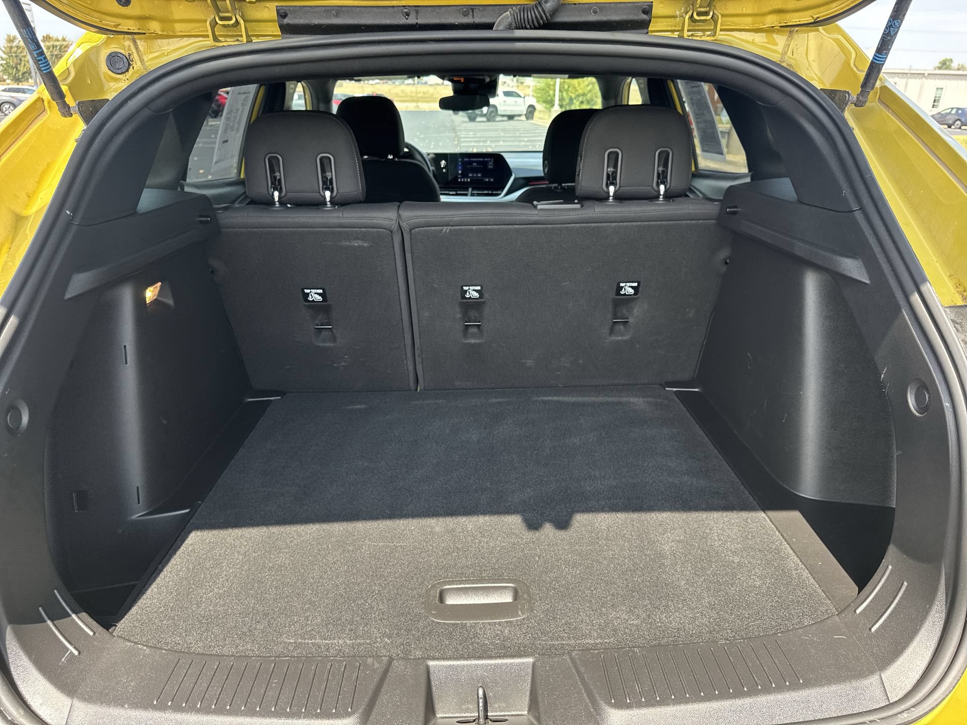 Certified 2024 Chevrolet Trax RS w/ Driver Confidence Package FWD image 23