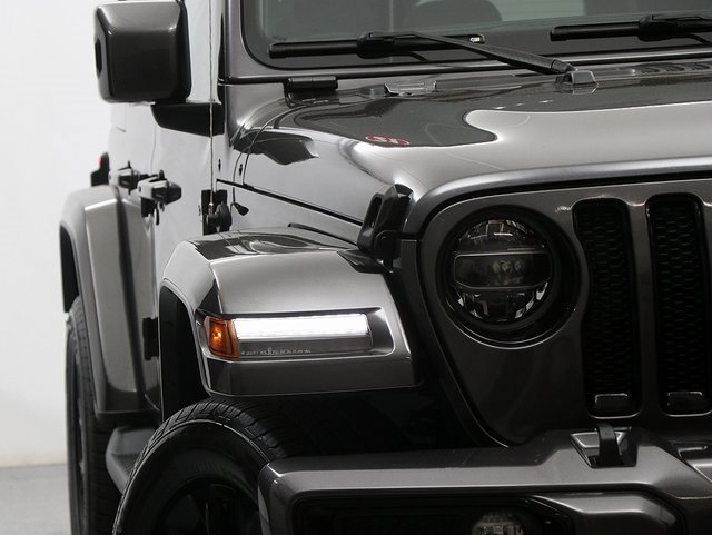 Used 2021 Jeep Wrangler Unlimited Sahara image 4