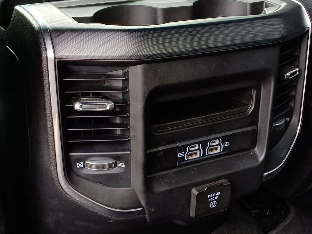 Used 2023 RAM 1500 Laramie AWD/4WD image 30