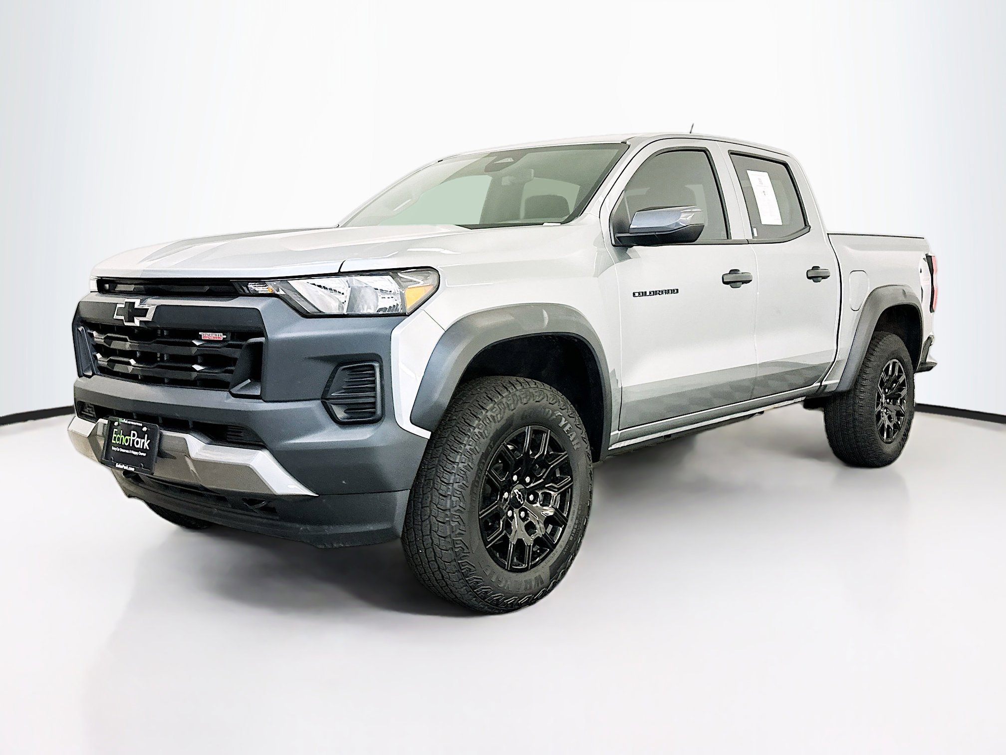 Used 2025 Chevrolet Colorado Trail Boss image 3