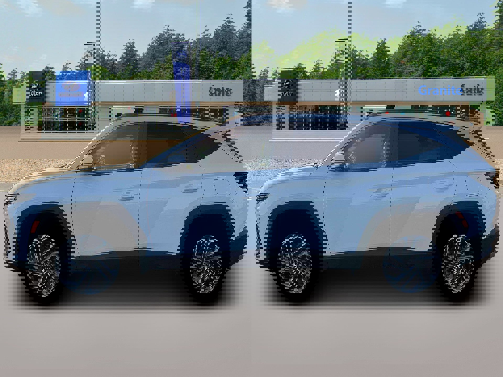 New 2026 Hyundai Tucson Limited image 3