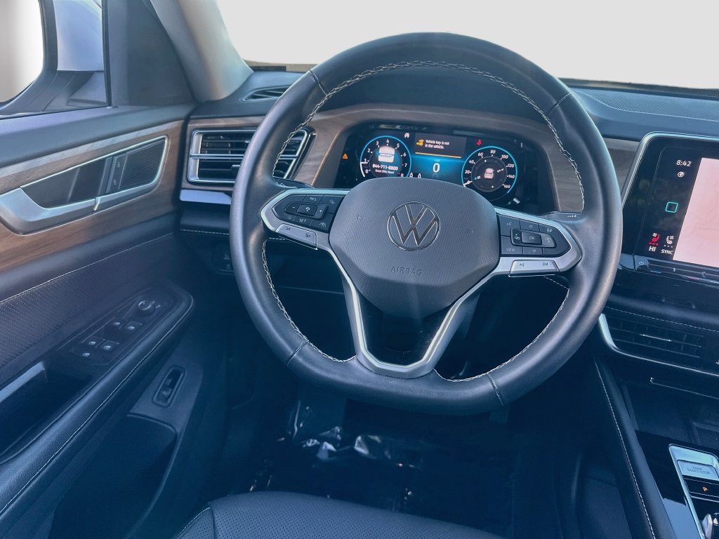 Used 2024 Volkswagen Atlas SE FWD image 21