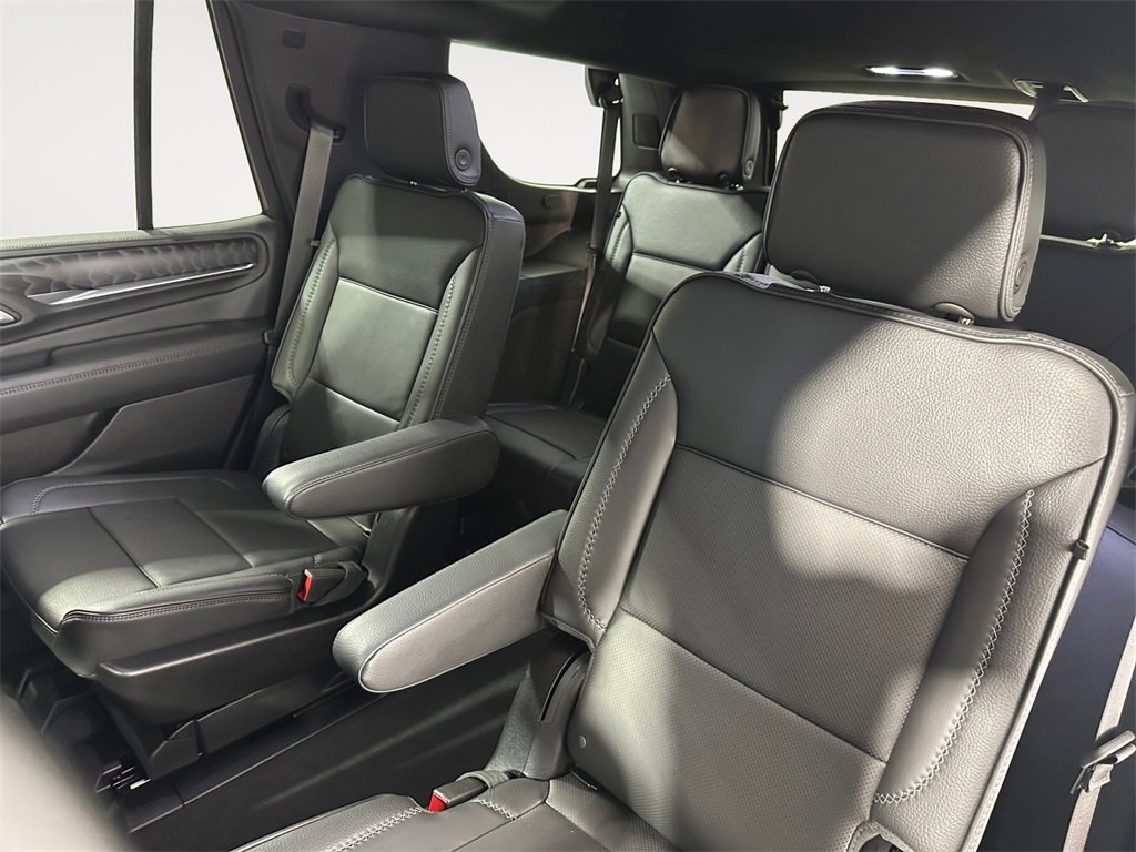 Used 2024 GMC Yukon Denali image 13
