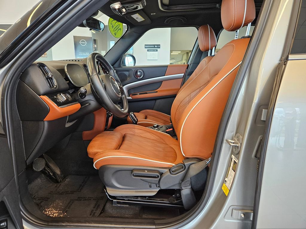 Used 2023 MINI Cooper Countryman S w/ Signature Upholstery Package image 14