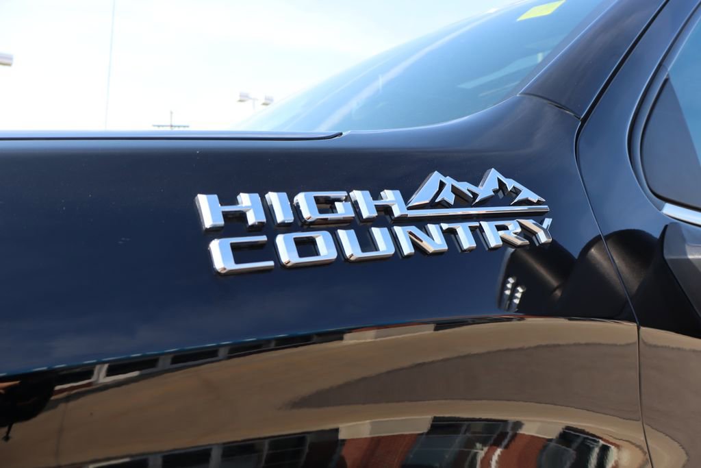 Used 2025 Chevrolet Silverado 1500 High Country w/ High Country Premium Package image 11