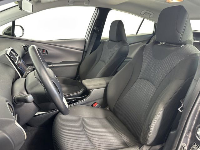 Used 2017 Toyota Prius Prime Plus w/ Carpet Mat Package FWD image 13