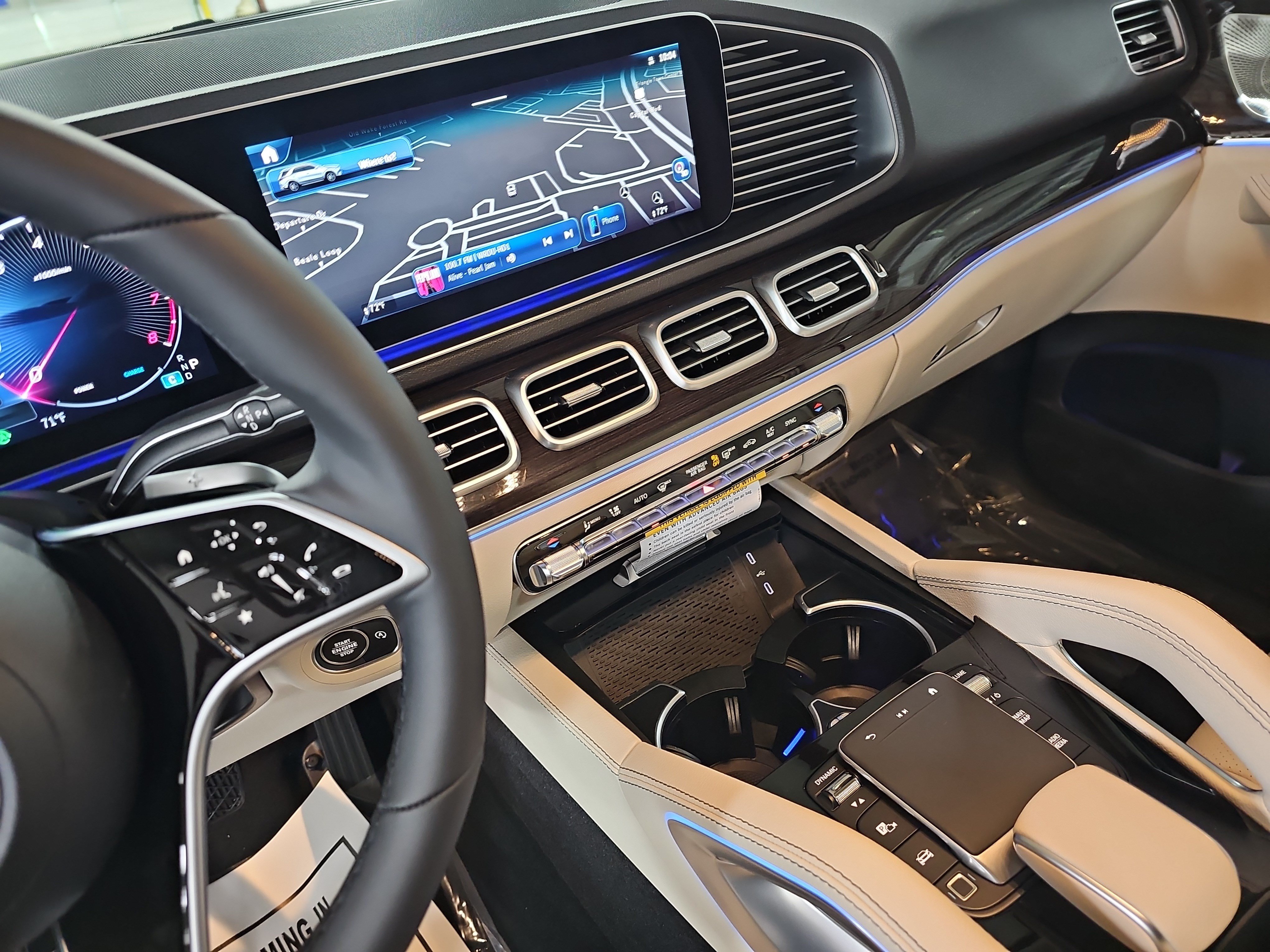 New 2026 Mercedes-Benz GLE 450 4MATIC image 26