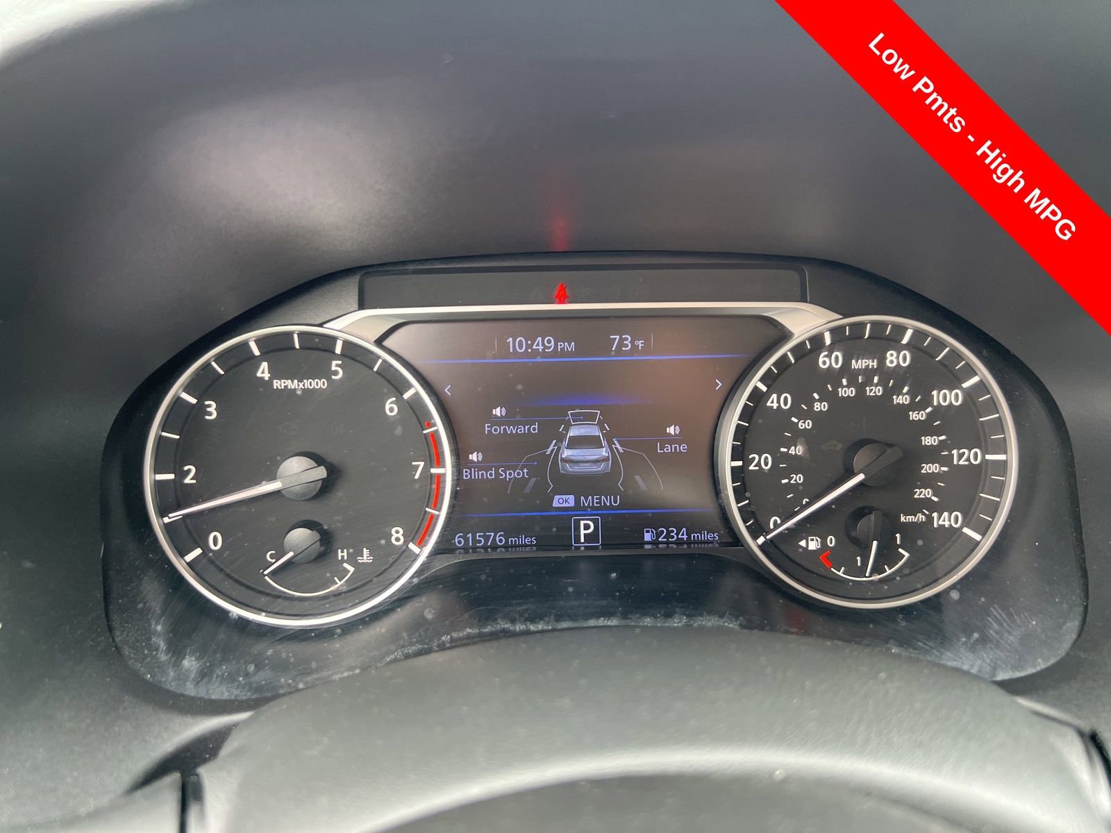 Used 2024 Nissan Altima 2.5 SV FWD image 11