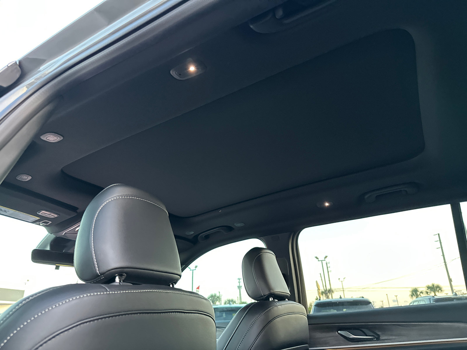 New 2027 Jeep Grand Cherokee L Limited w/ Limited Altitude Package RWD image 19
