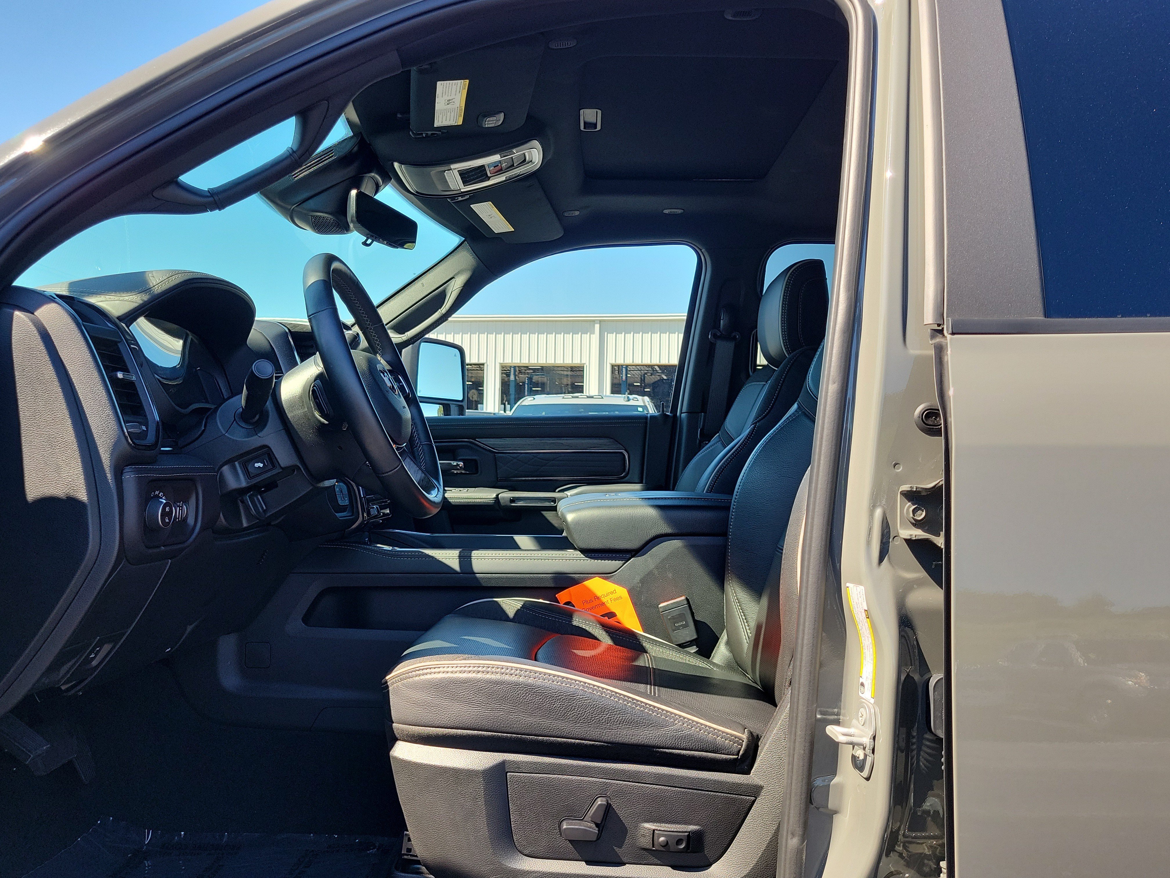 Used 2026 RAM 2500 Limited AWD/4WD image 20