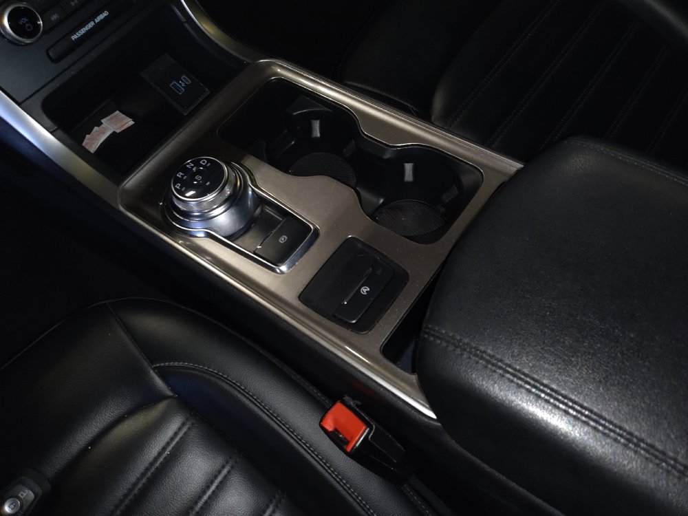 Used 2023 Ford Edge SEL image 26