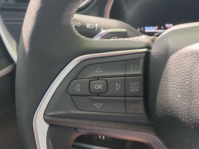 New 2026 Jeep Grand Cherokee Altitude RWD image 20