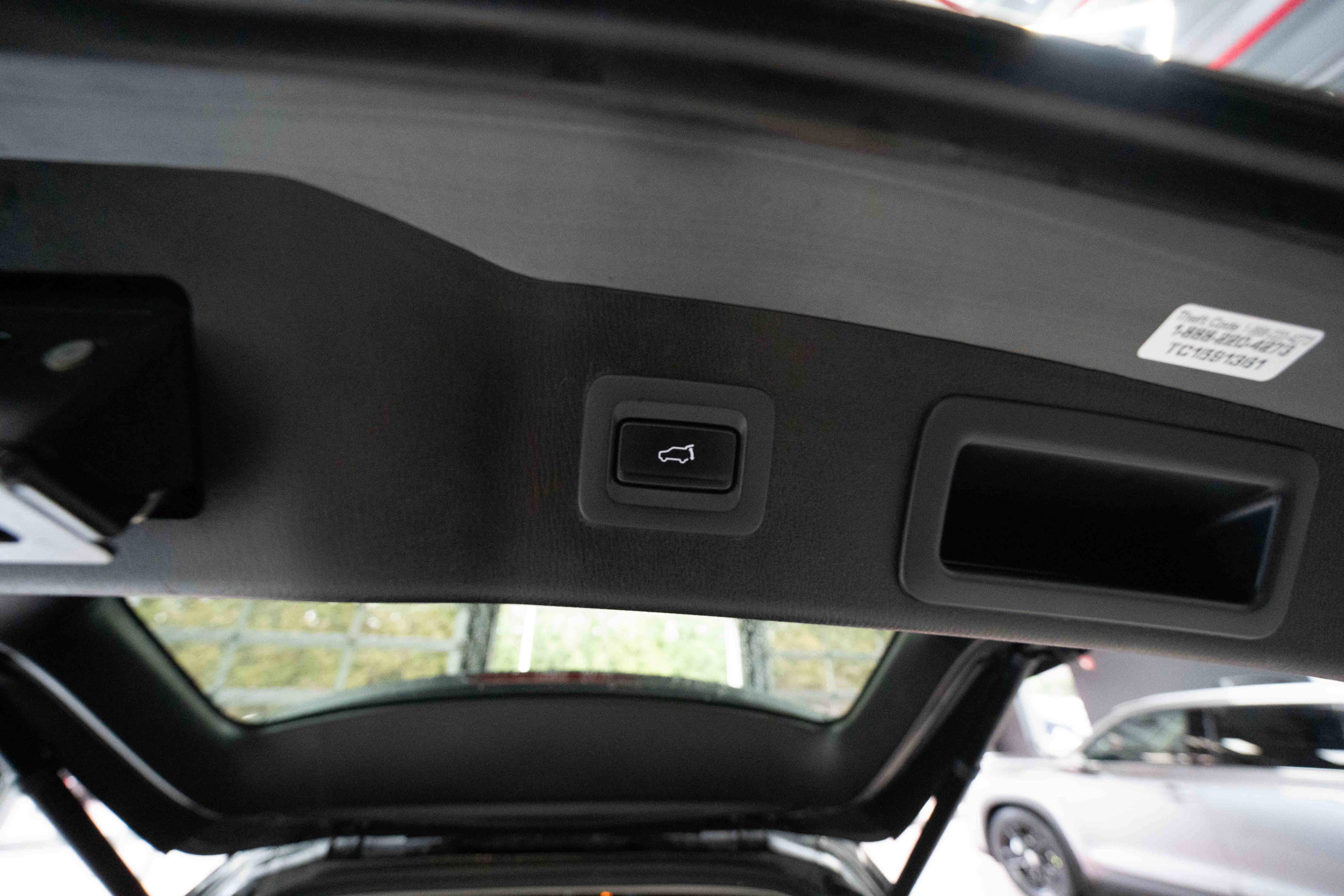 Used 2017 MAZDA CX-5 Touring w/ Preferred Equipment Package image 29