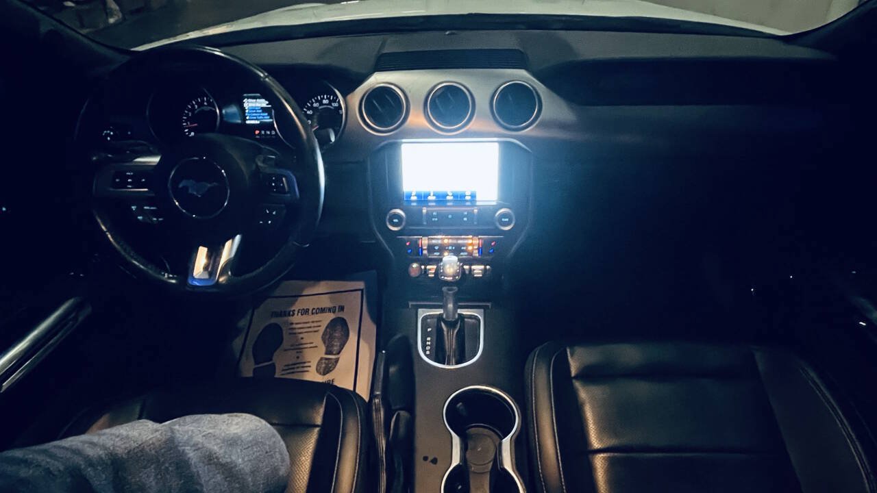 Used 2021 Ford Mustang Premium RWD image 22