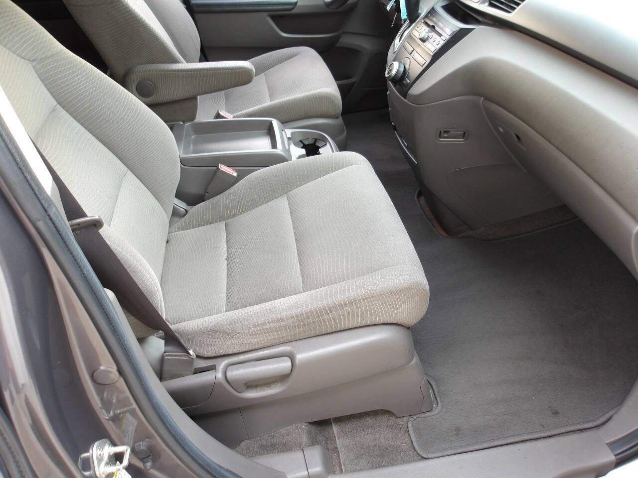 Used 2013 Honda Odyssey EX image 18