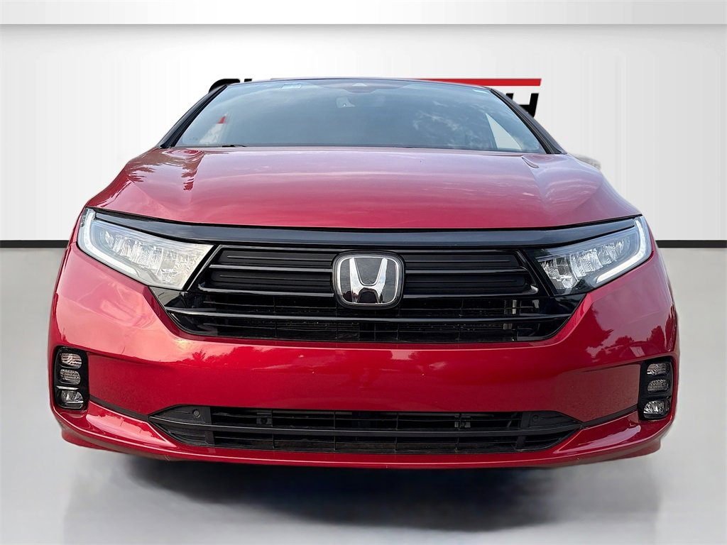 Used 2023 Honda Odyssey Sport image 2