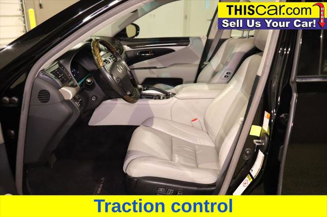 Used 2016 Lexus LS 460 w/ Comfort Package image 22