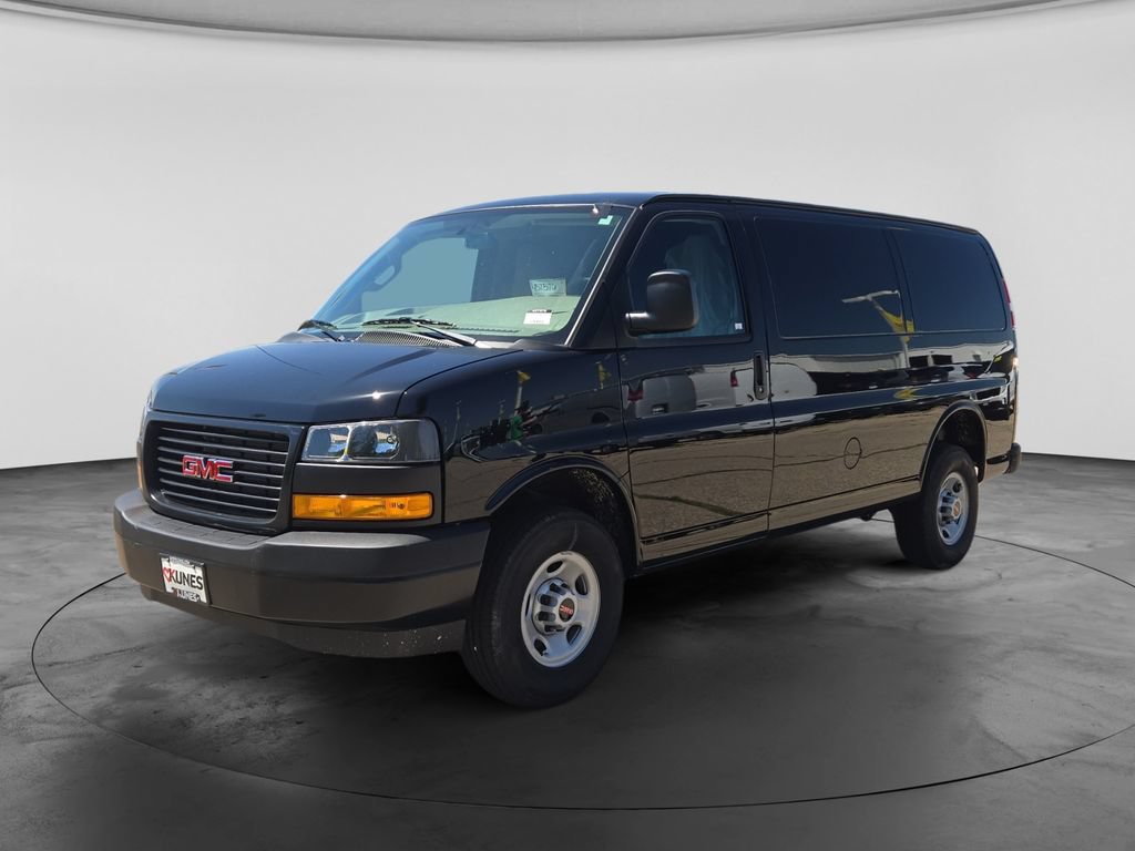 New 2026 GMC Savana 2500 w/ Driver Convenience Package RWD image 4