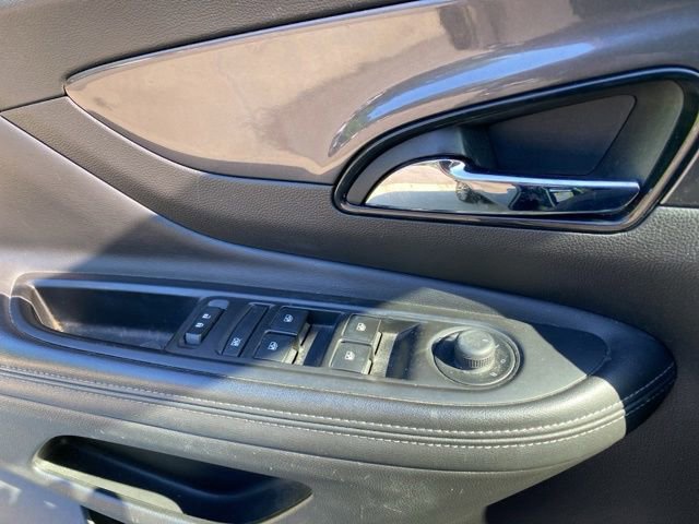 Used 2019 Buick Encore Sport Touring w/ Safety Package FWD image 24