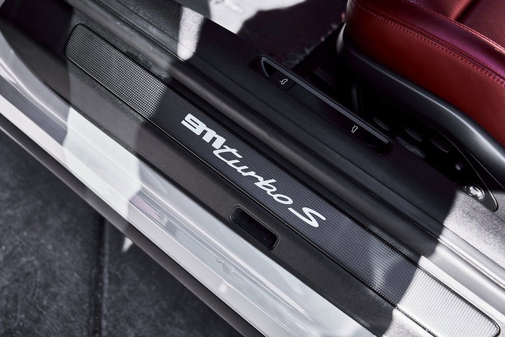 Used 2021 Porsche 911 Turbo S AWD/4WD image 32