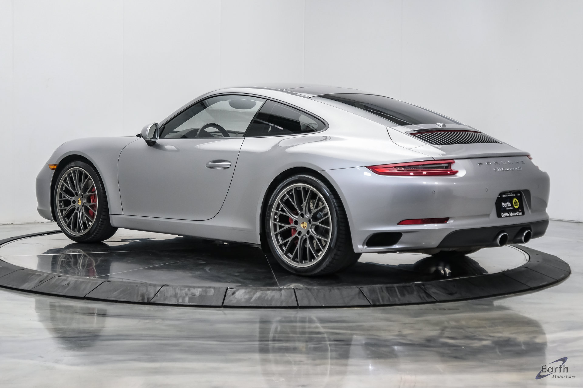 Used 2017 Porsche 911 Carrera S RWD image 9