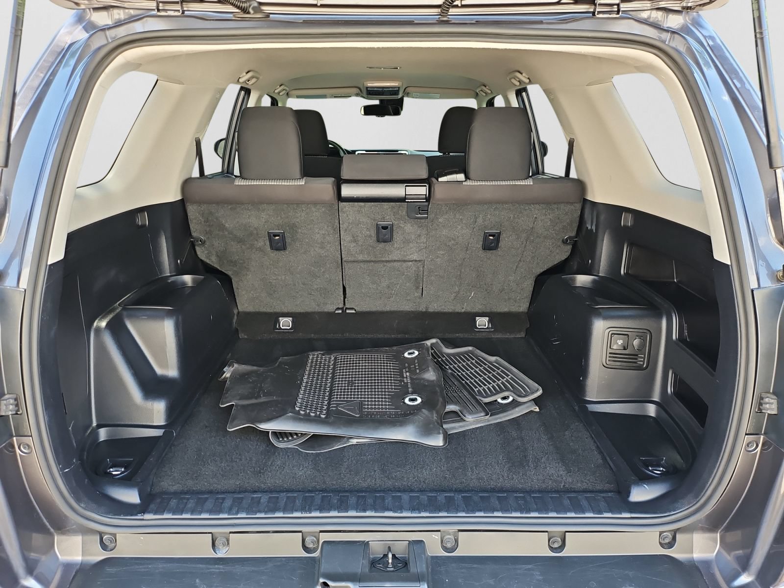 Used 2023 Toyota 4Runner SR5 RWD image 13