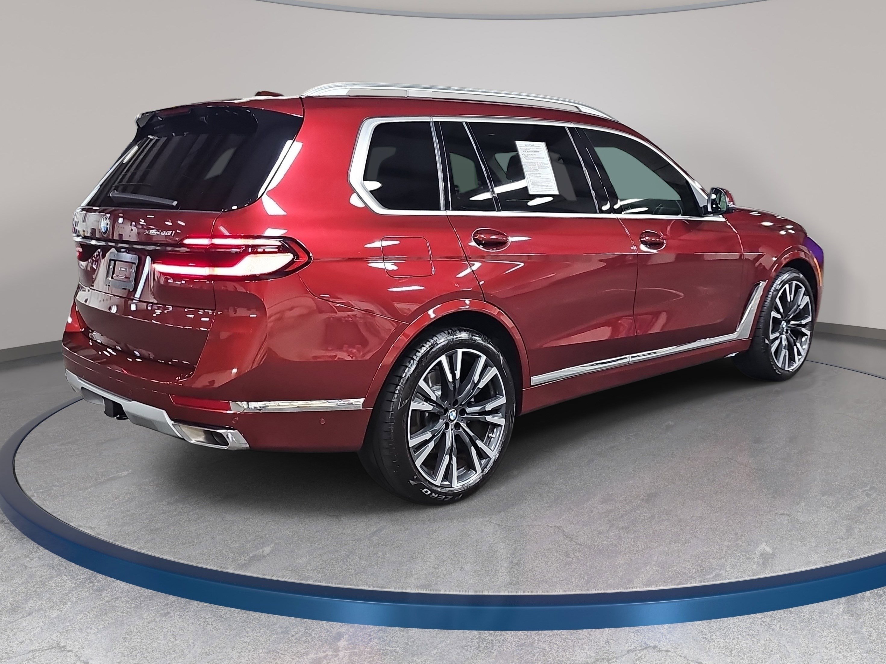 Certified 2025 BMW X7 xDrive40i image 6