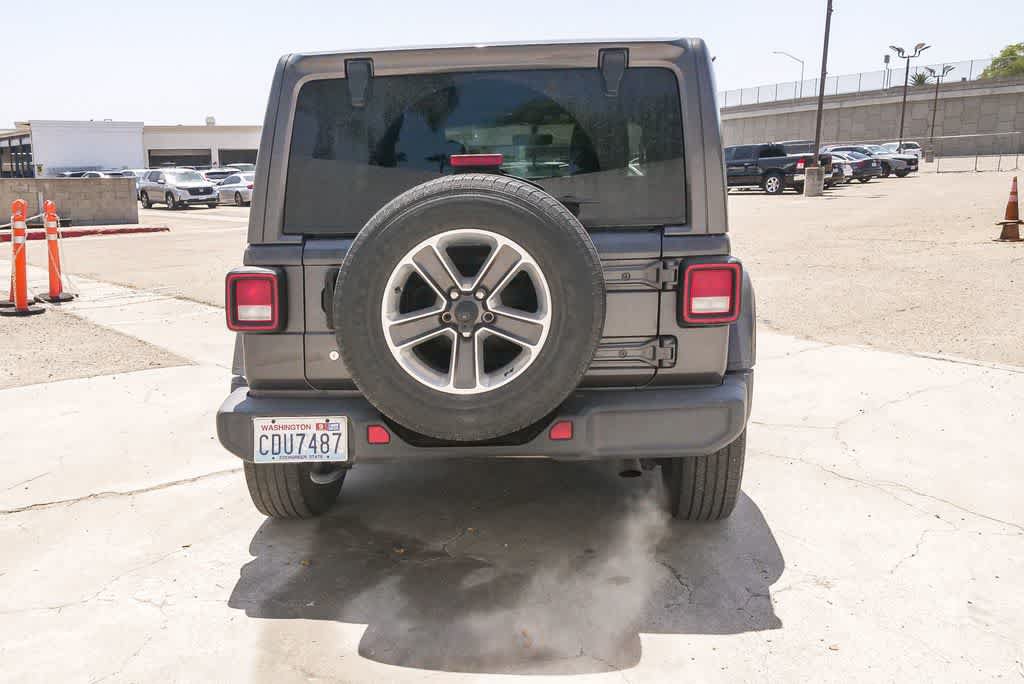 Used 2020 Jeep Wrangler Unlimited Sahara w/ Uconnect 4C Nav & Sound Group AWD/4WD image 8