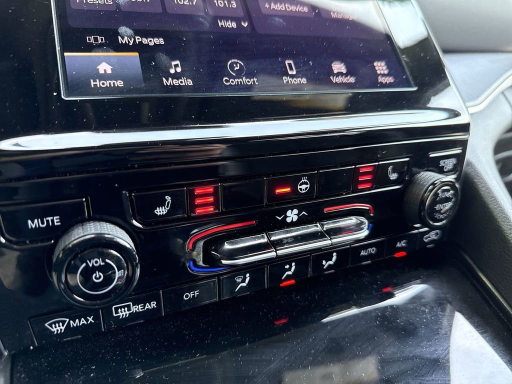 Used 2024 Jeep Grand Cherokee Altitude image 34