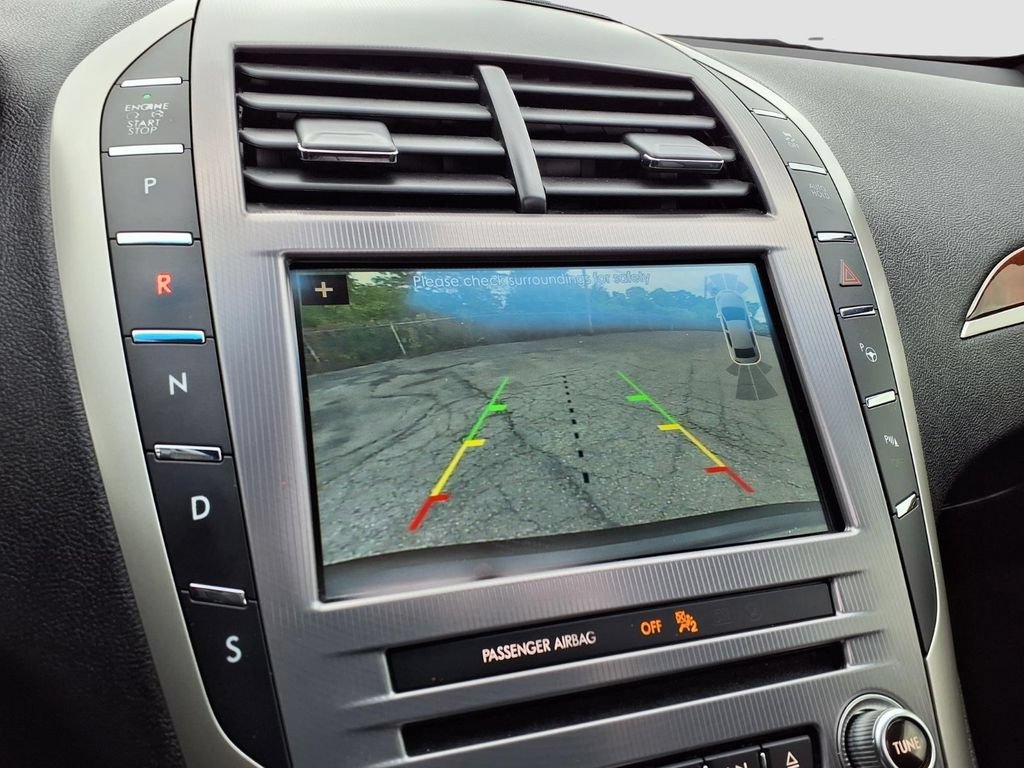 Used 2017 Lincoln MKZ Reserve w/ Technology Package FWD image 13