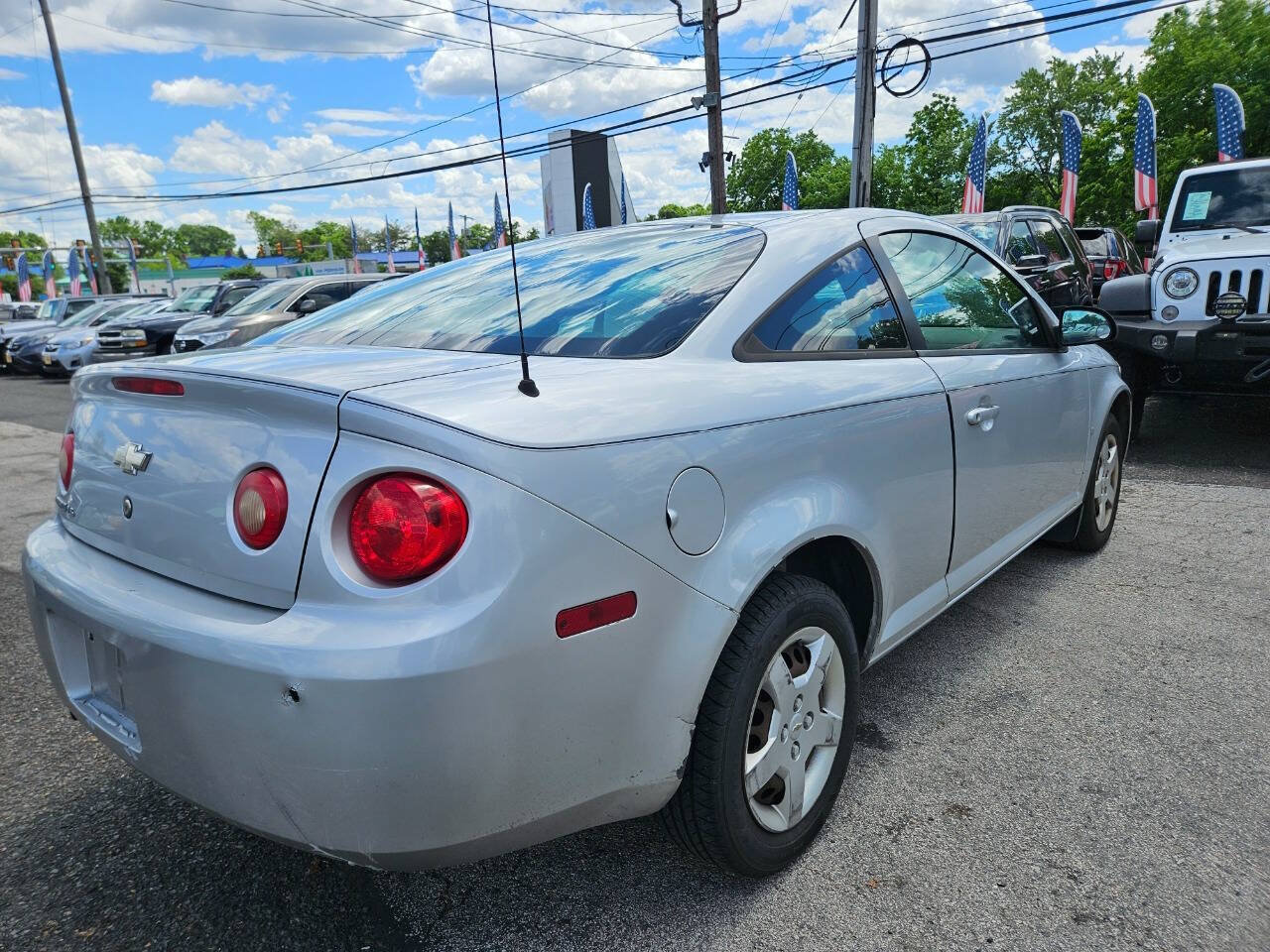 Used 2007 Chevrolet Cobalt LS w/ Enhanced Safety Package FWD image 5