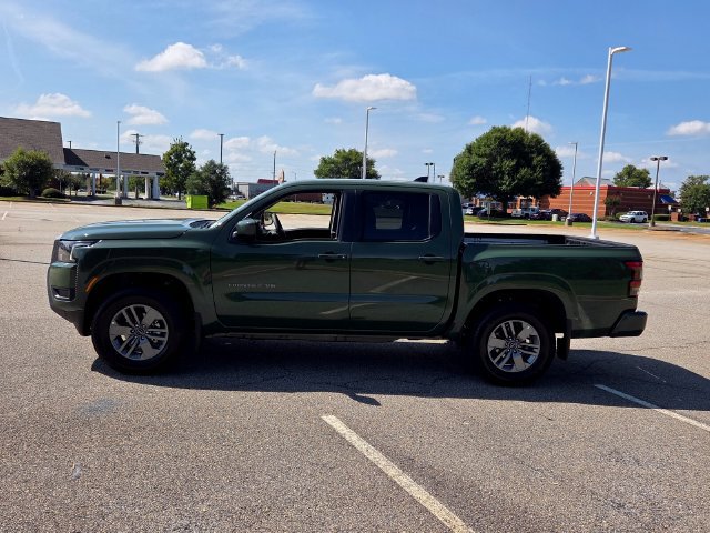 New 2027 Nissan Frontier SV w/ SV Convenience Package RWD image 4