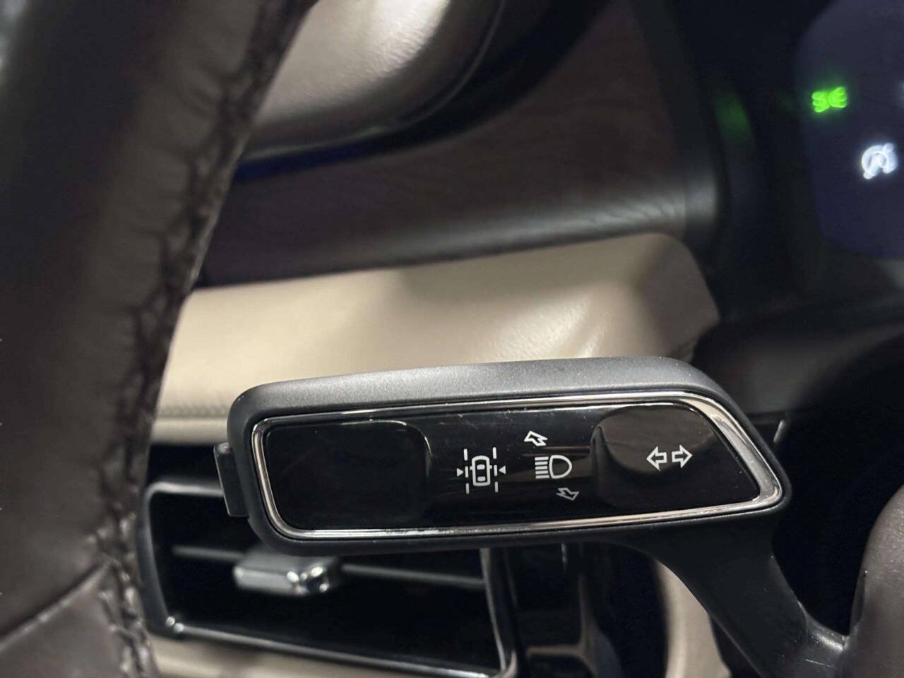 Used 2021 Lincoln Aviator Reserve w/ Equipment Group 202A AWD/4WD image 42