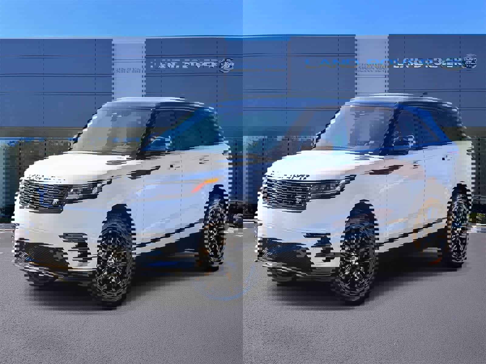 New 2026 Land Rover Range Rover Velar Dynamic SE