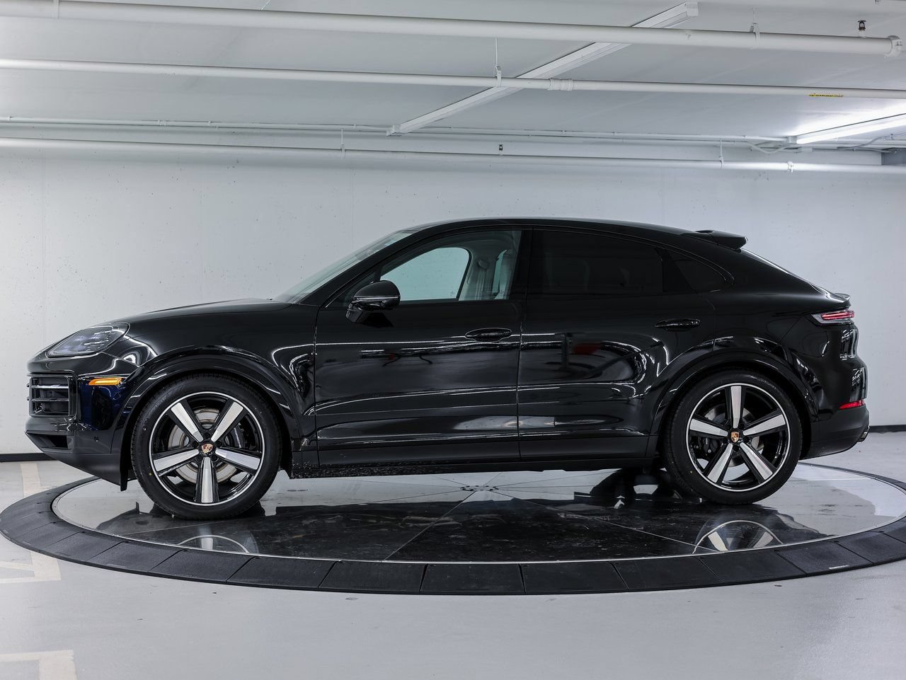 New 2026 Porsche Cayenne S AWD/4WD image 2