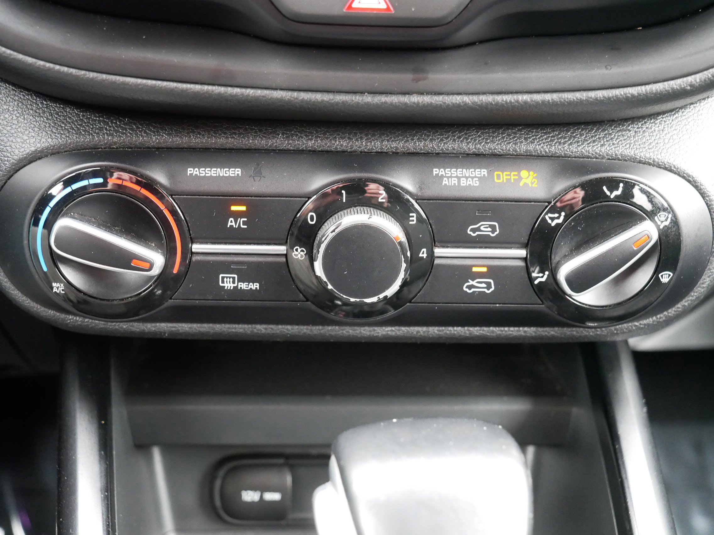Used 2020 Kia Soul GT-Line FWD image 27