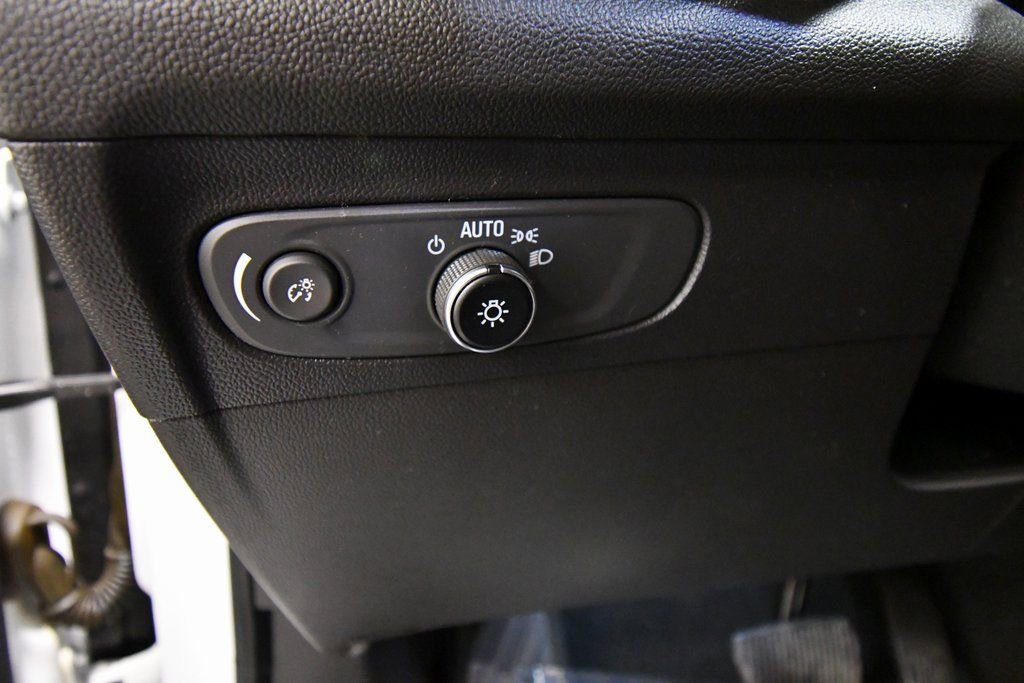 Used 2022 Buick Envision Preferred image 18