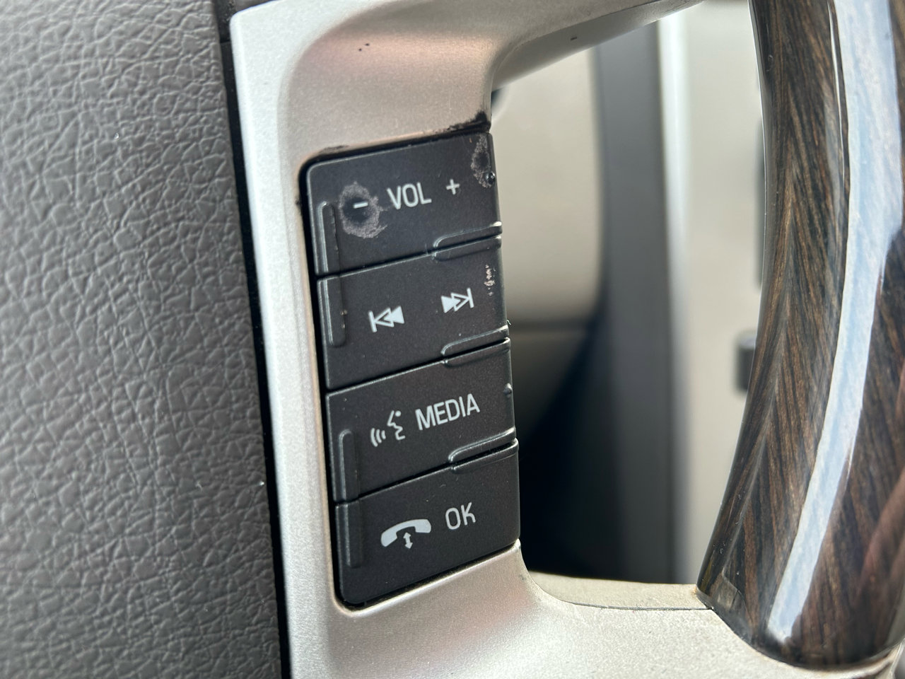 Used 2008 Lincoln MKX FWD image 19