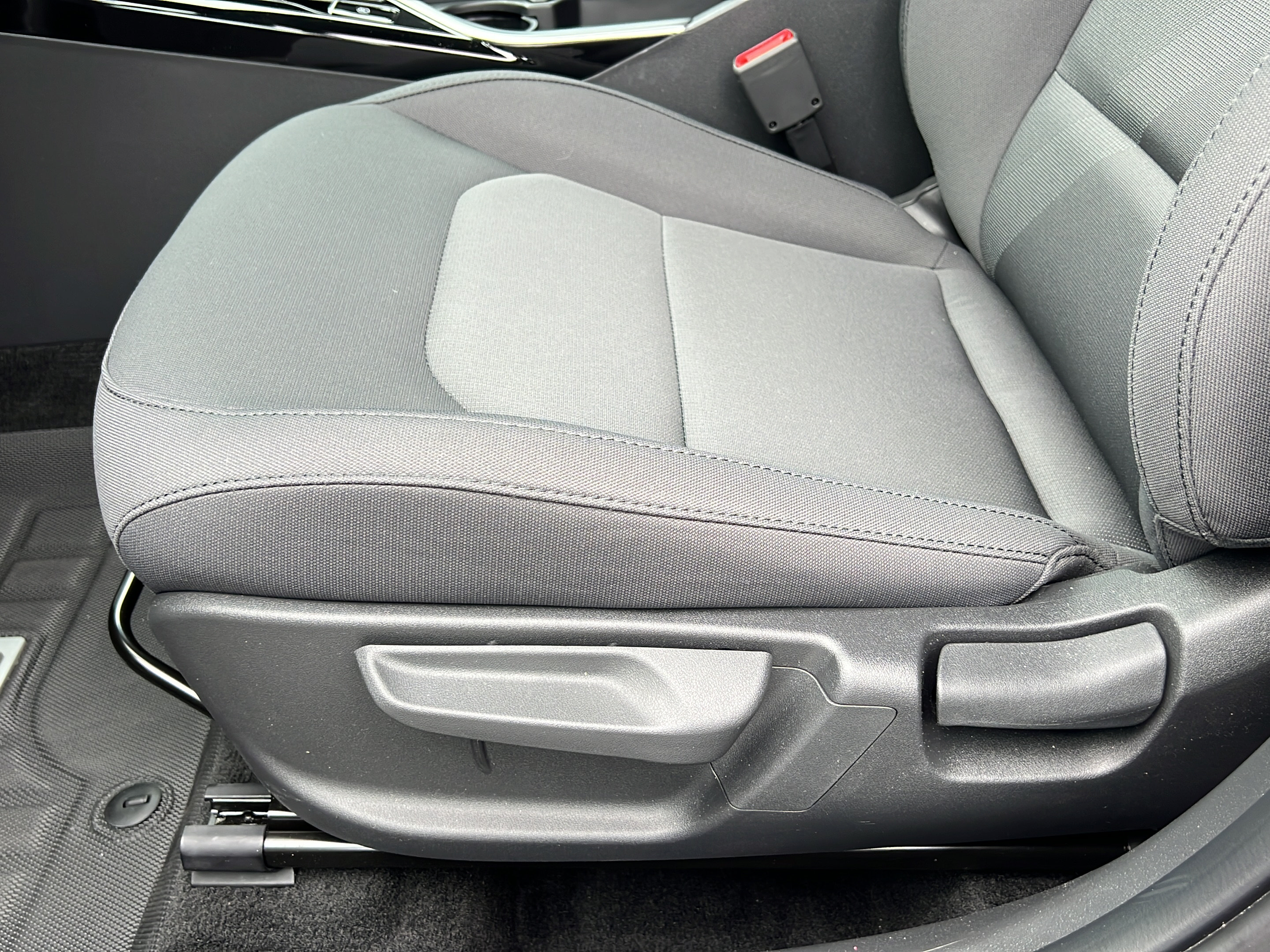 New 2026 Kia Niro LX FWD image 14