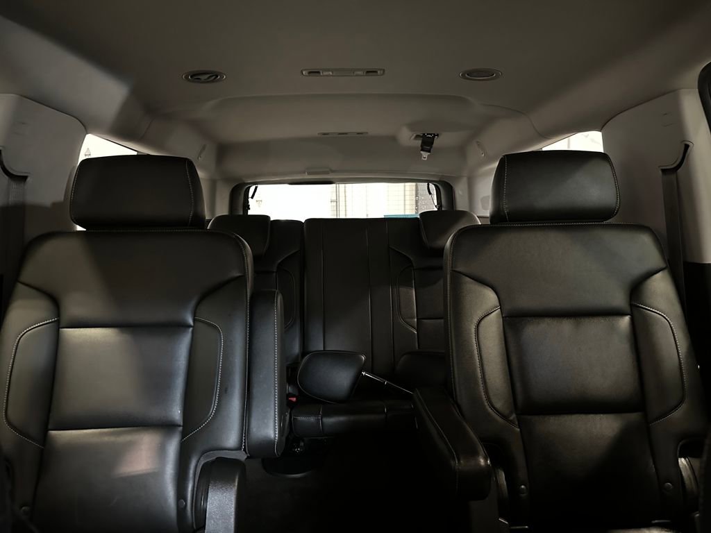 Used 2018 Chevrolet Suburban LT AWD/4WD image 33