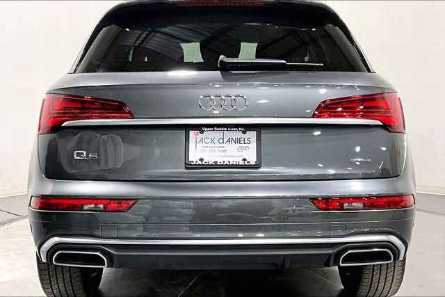 Certified 2024 Audi Q5 2.0T Premium Plus image 4
