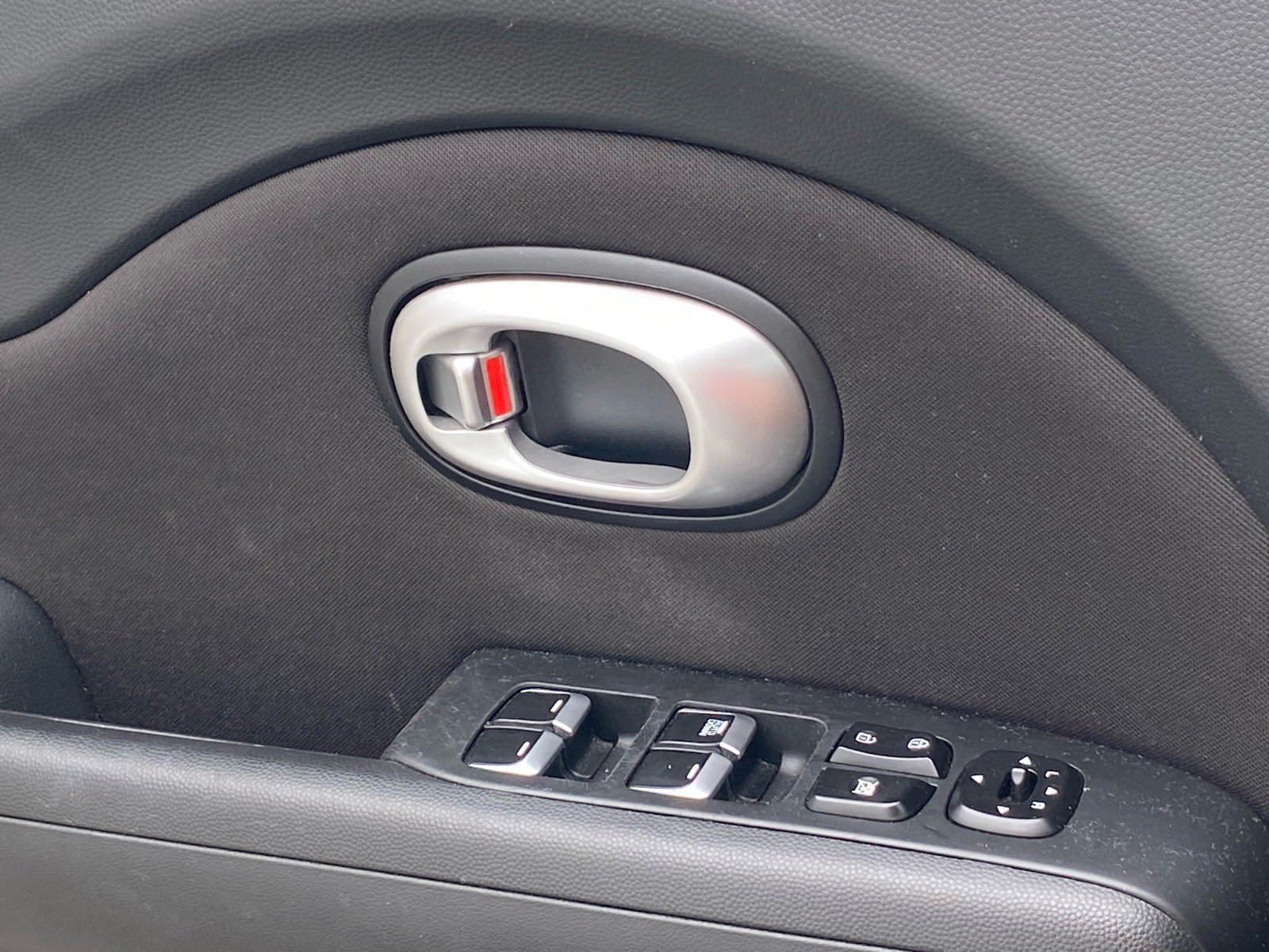 Used 2017 Kia Soul FWD image 12