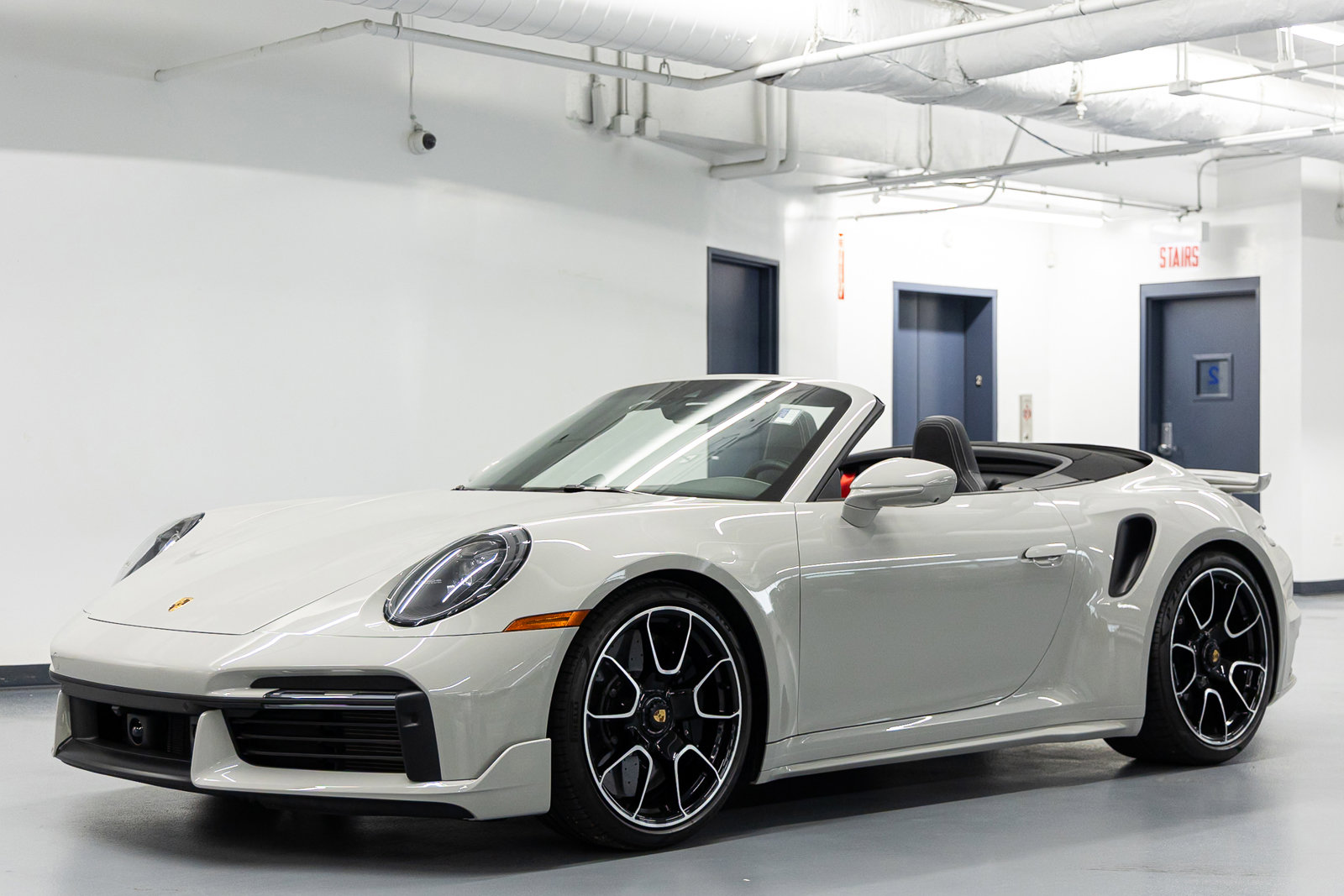 Used 2025 Porsche 911 Turbo S w/ 911 Turbo Sportdesign Package video 1