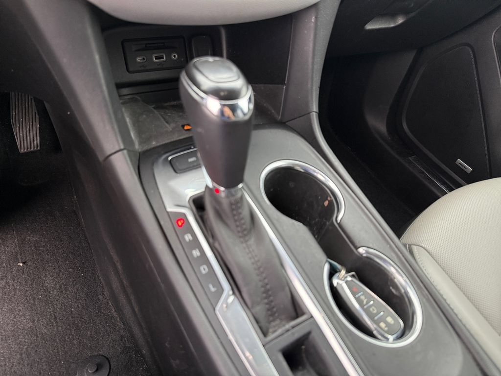 Used 2019 Chevrolet Equinox Premier AWD/4WD image 28