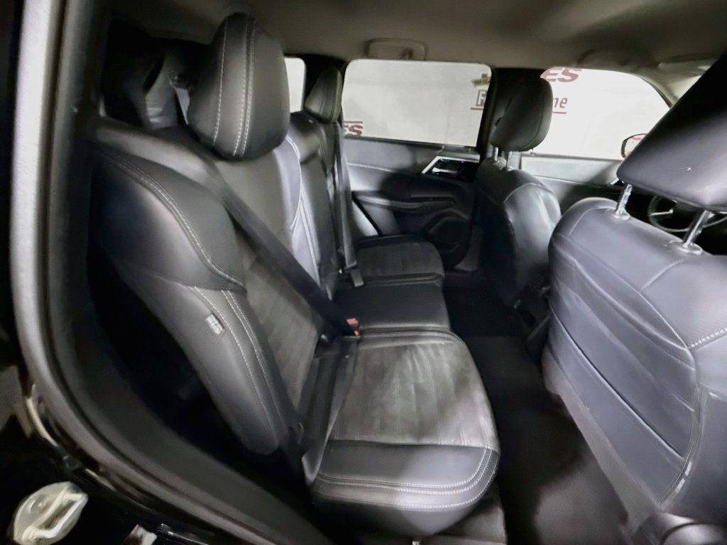 Used 2024 Mitsubishi Outlander SE AWD/4WD image 31