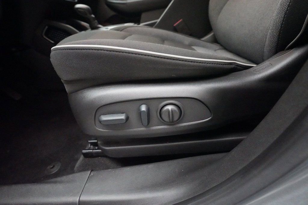 Certified 2023 Chevrolet TrailBlazer LT image 28