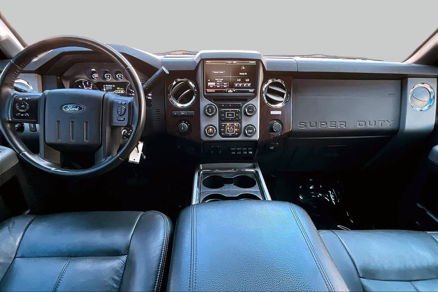 Used 2016 Ford F250 Lariat w/ Lariat Ultimate Package AWD/4WD image 16